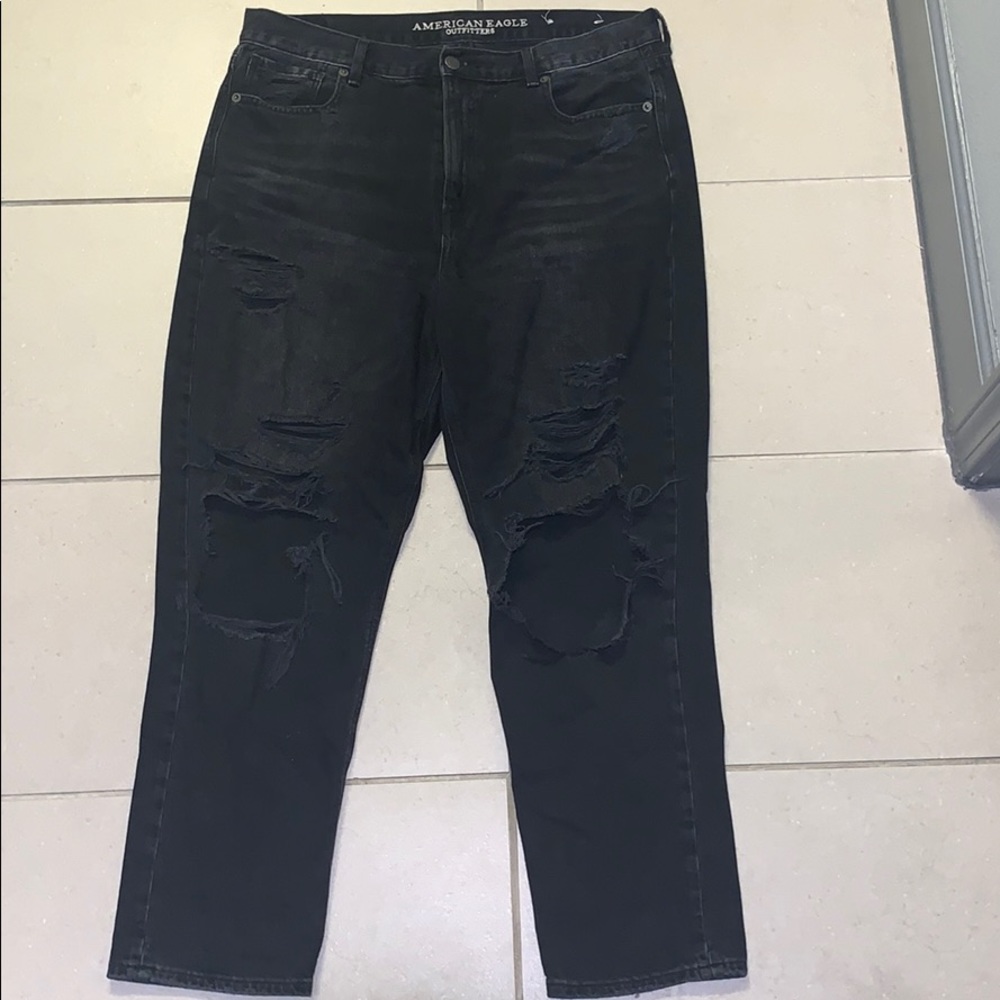 American Eagle Mom Jeans